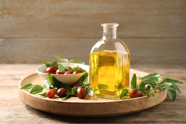 Why Jojoba Oil is Useful for Skin and Hair?