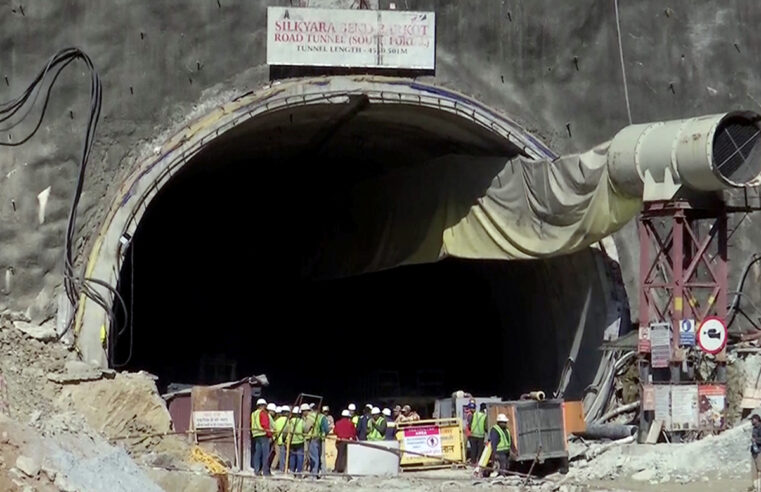 Rescue of 41 workers in UK tunnel collapse